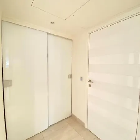 2 Bedroom With Terrace 7 Croisette *