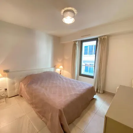 2 Bedroom With Terrace 7 Croisette Apartamento Cannes