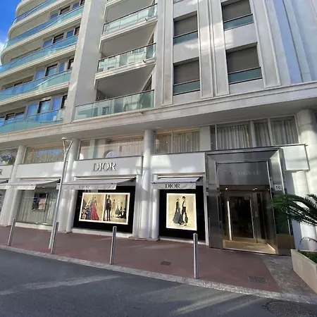 2 Bedroom With Terrace 7 Croisette Apartamento Cannes