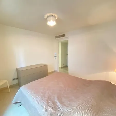2 Bedroom With Terrace 7 Croisette Apartamento