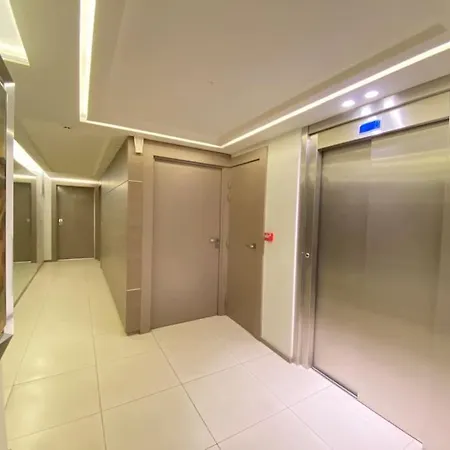 2 Bedroom With Terrace 7 Croisette *